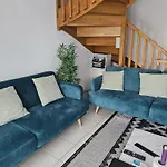 بيت شباب Chez Ismael