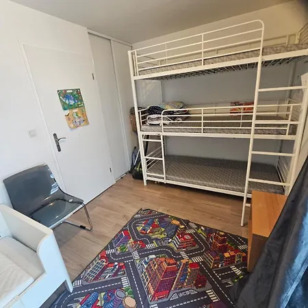 Chez Ismael Hostel Melun